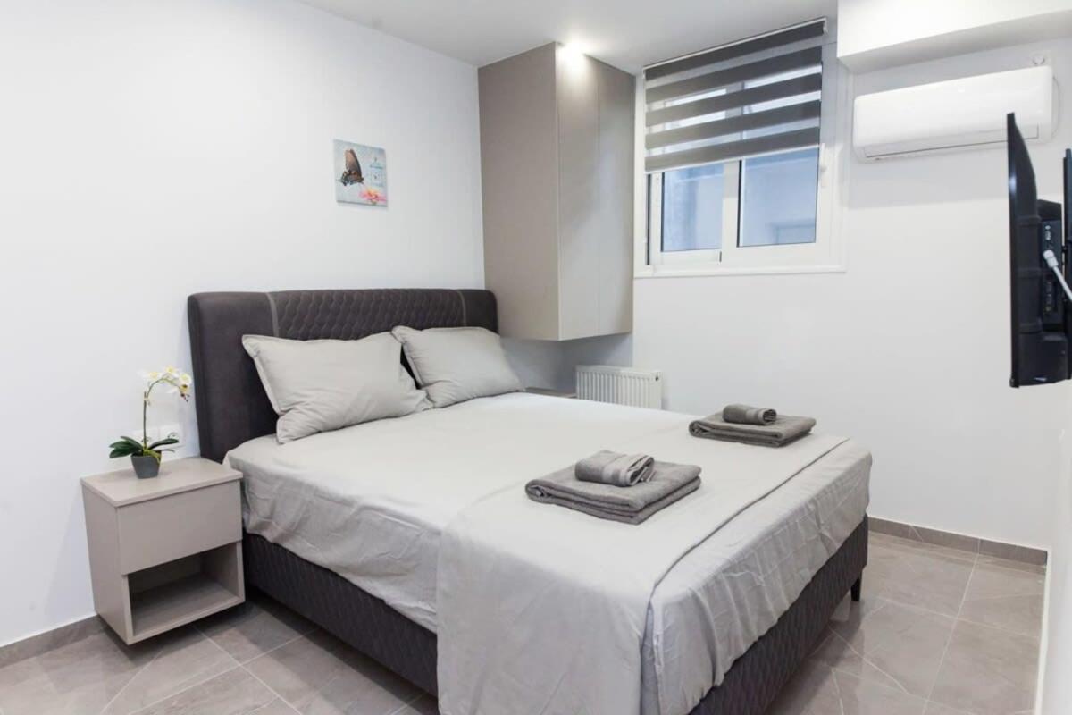 Brand New Urban Getaway Next To Megaro Mousikis Apartment Atena Exterior foto